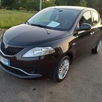 Lancia Ypsilon 1.2 69 CV 5 porte GPL Ecochic Gold