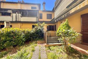 4 LOCALI A POGGIO A CAIANO