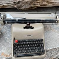 Macchina da scrivere Olivetti vintage Lexikon 80