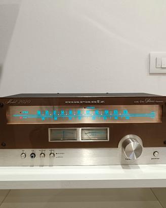 Marantz 2020 AM/FM Stereo Tuner - 1978 Silver