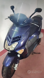 Scooter Aprilia Leonardo 250 ST