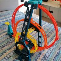 pista hot wheels elicottero