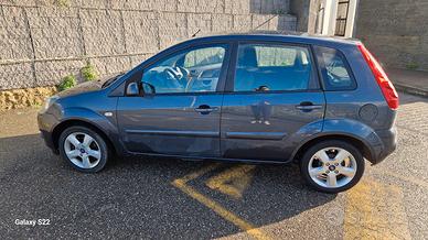 Ford fiesta 1.4 tdci