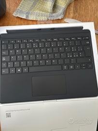 Keyboard tastiera