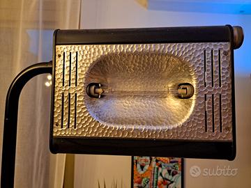 Piantana Alogena nera