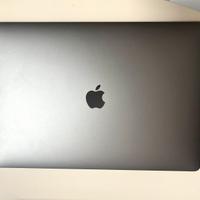 MacBook Pro 15” (2018)