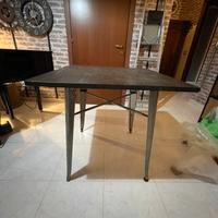 Tavolo quadrato industriale vintage