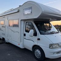 Camper Mobilvetta top driver S71