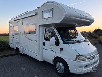Camper Mobilvetta top driver S71