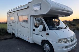 Camper Mobilvetta top driver S71