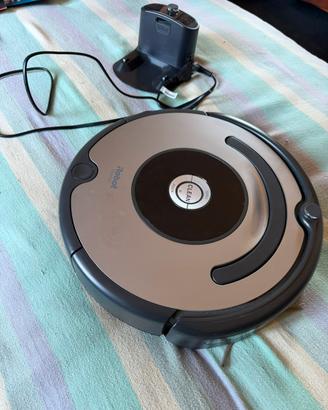 Roomba robot per pavimenti