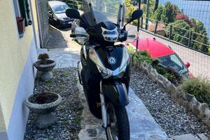 Honda SH300i