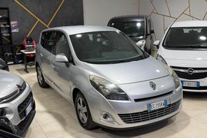 RENAULT - Scénic X-Mod - 1.5 dCi 110CV Luxe. 7P