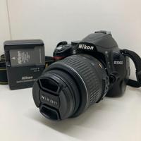 Nikon D3000 - Fotocamera Digitale Reflex