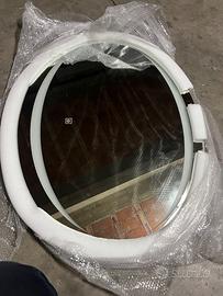 Specchiera ovale retroilluminata