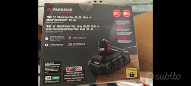 Batteria PARKSIDE12V 2,5 Ah+caricabatterie  nuovi