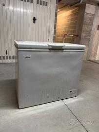 CONGELATORE A POZZETTO HAIER 200 LT