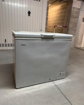 CONGELATORE A POZZETTO HAIER 200 LT