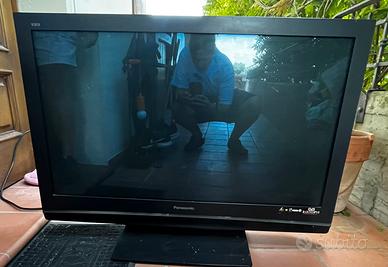 Panasonic modello TH-42PX8EA