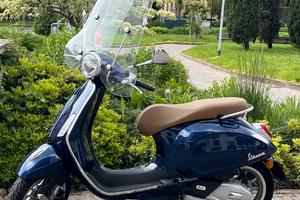 Vespa Primavera 150 - Immatricolata 2023