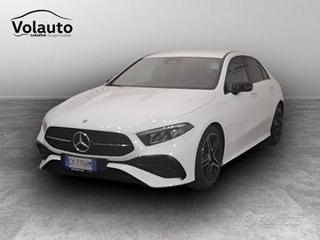 Mercedes Classe A - W177 2023 - A 180 AMG Line Adv