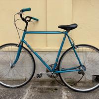 Bici da corsa vintage hipster Pecchio