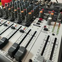 Mixer BEHRINGER Xenyx 1204 USB