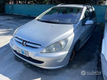 Ricambi usati per Peugeot 307 2.0HDI 2003