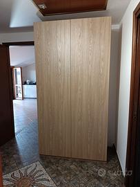 Armadio in rovere 