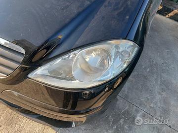 Fanale anteriore sx mercedes classe A w169