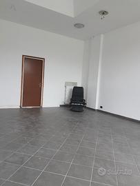 Settimo Torinese locale commerciale