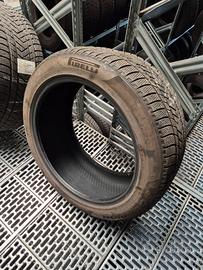 gomme Pirelli scorpion winter