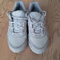 Scarpe Asics, usate 10 volte 