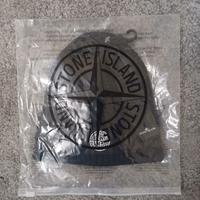 Berretto Stone Island Grigio Nuovo