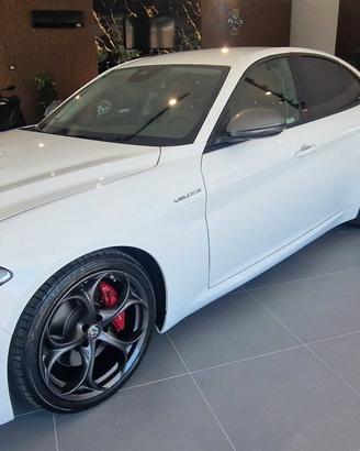 Alfa Romeo Giulia 2.2 DIESEL 180 CV 05/17 KM38000 