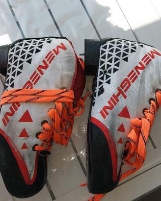 Scarpette pattini hockey pista