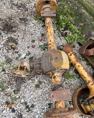 Assale dumper più vari pezzi