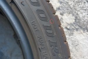 Gomme estive goodride sport sa-37 235/45-18 98y