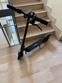 Monopattino elettrico I9 350w– Come nuovo – 247 km