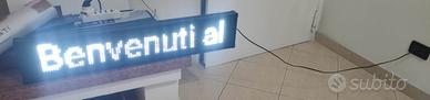 Insegna luminosa a LED