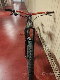 bici MTB ragazzo rocky mountain taglia M