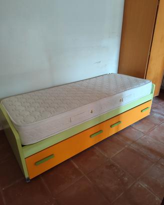 letto singolo e letto  matrimoniale