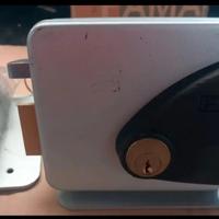 serratura elettrica 12v