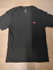 Maglia Levis nera taglia S