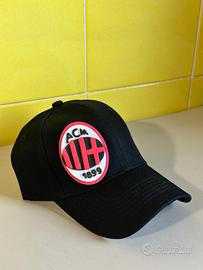 Berretto scudetto calcio Milan nero