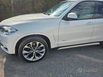 Bmw x5 (f15/85) - 2016