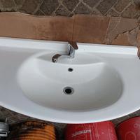 Lavandino bagno ceramica