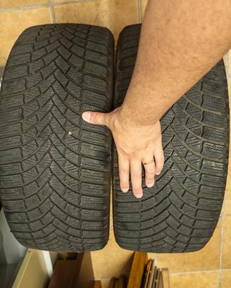 2 gomme invernali Bridgestone 225 45 17