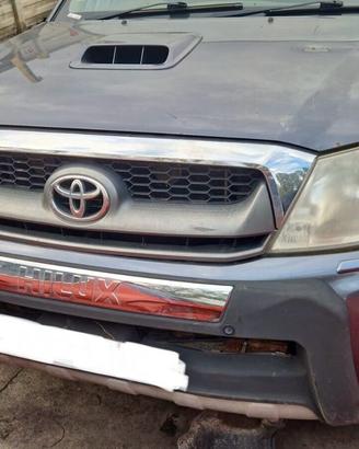 Toyota Hilux invincibile 2015 3. 0 cod motore 1kd 