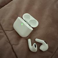 AirPods 4 apple